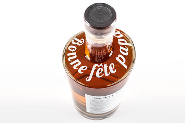 Personnalisation sur bouteille Rhum Délis